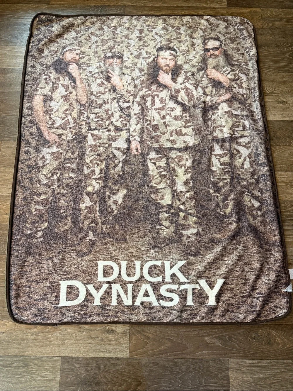 Discontinued Duck Dynasty Camouflage Throw Blanket